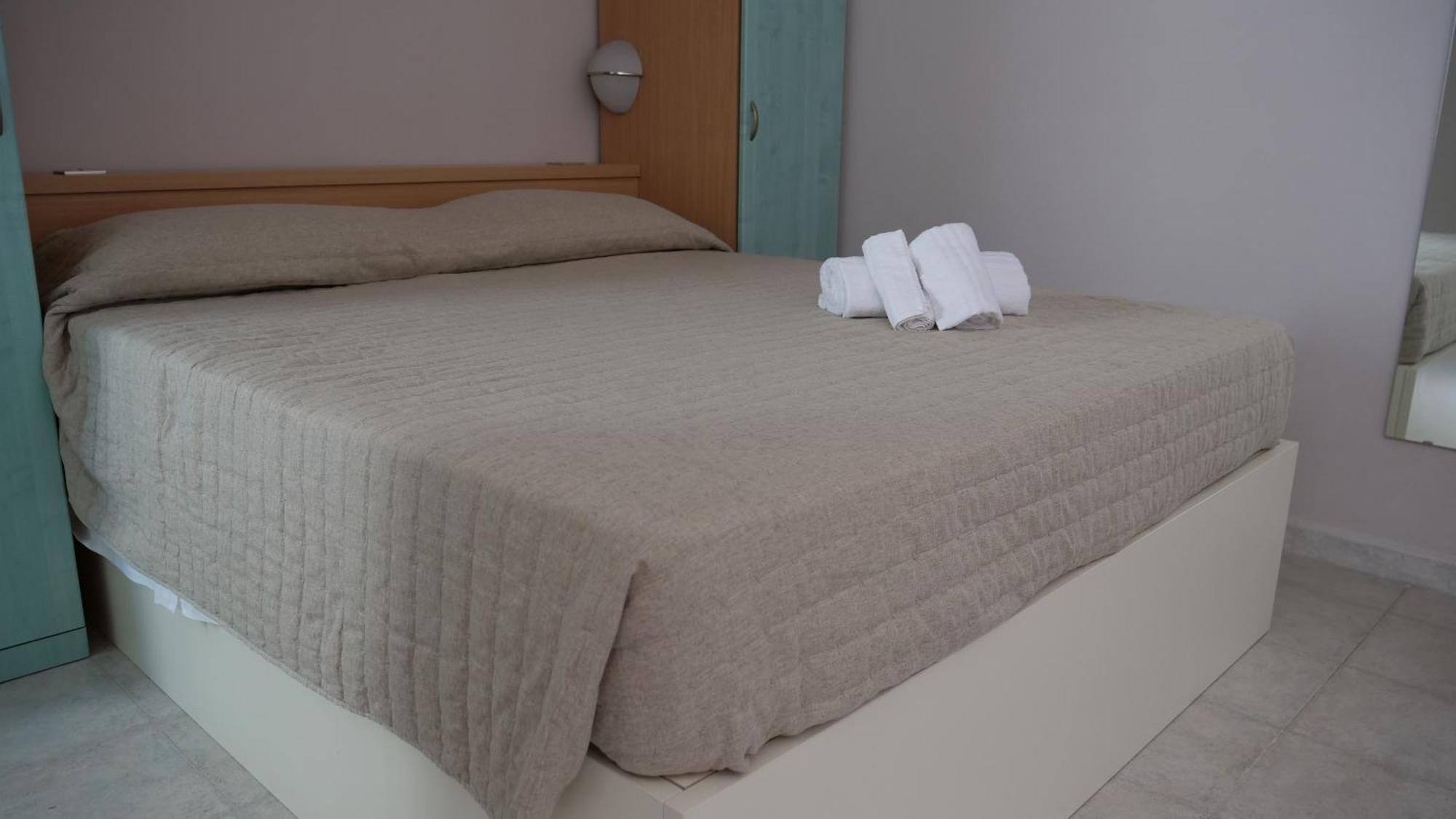 Hotel La Buca Del Gatto Marina di Cecina Eksteriør billede